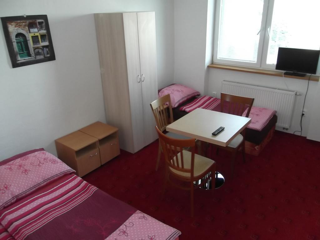 Penzion Apartmany 즐린 객실 사진